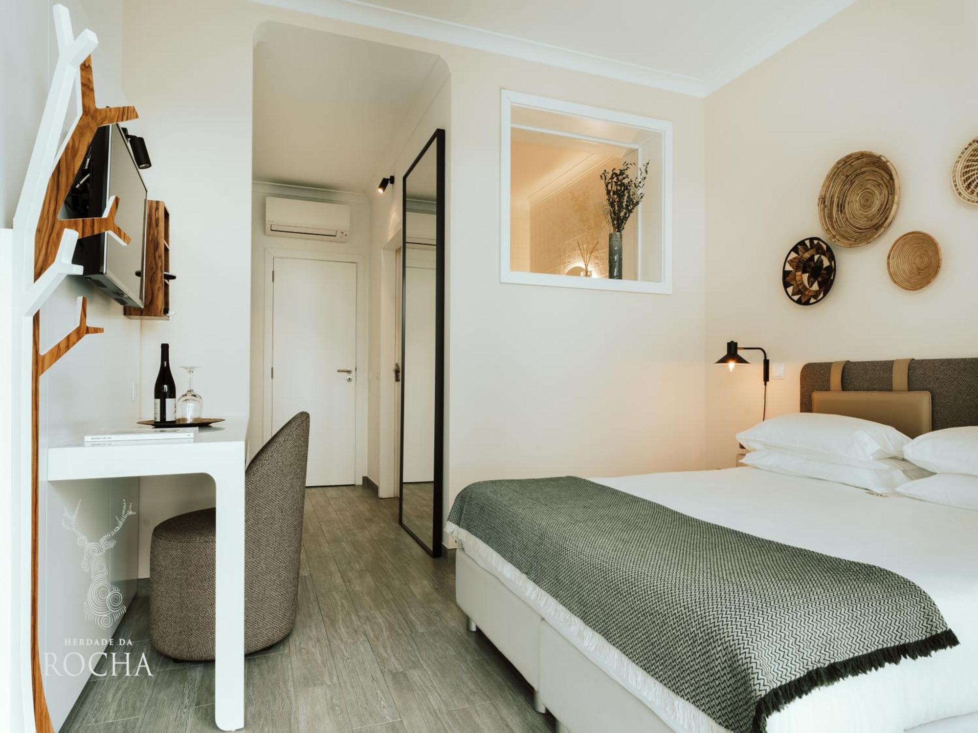 Herdade Da Rocha - Boutique Lodge Crato Exterior photo