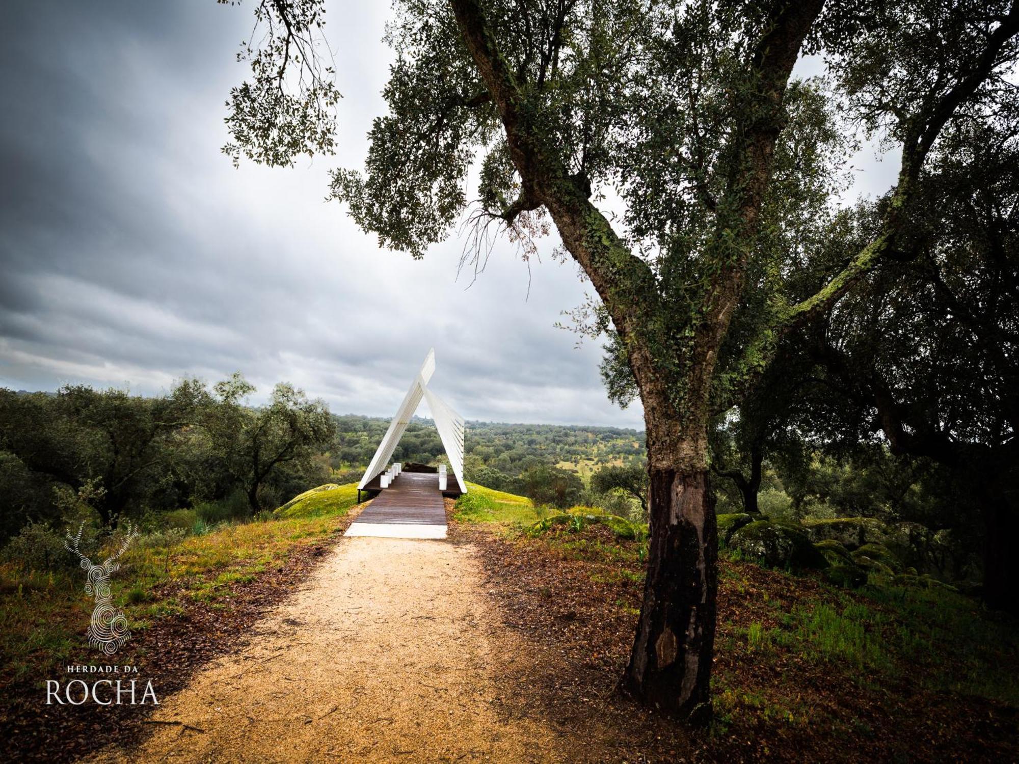 Herdade Da Rocha - Boutique Lodge Crato Exterior photo